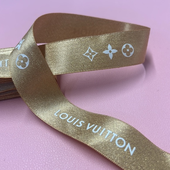 Louis Vuitton Ribbon - Picture 2 of 2